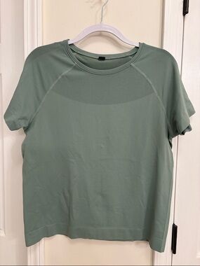 Mondetta Sage Green Short Sleeve Crewneck Tee